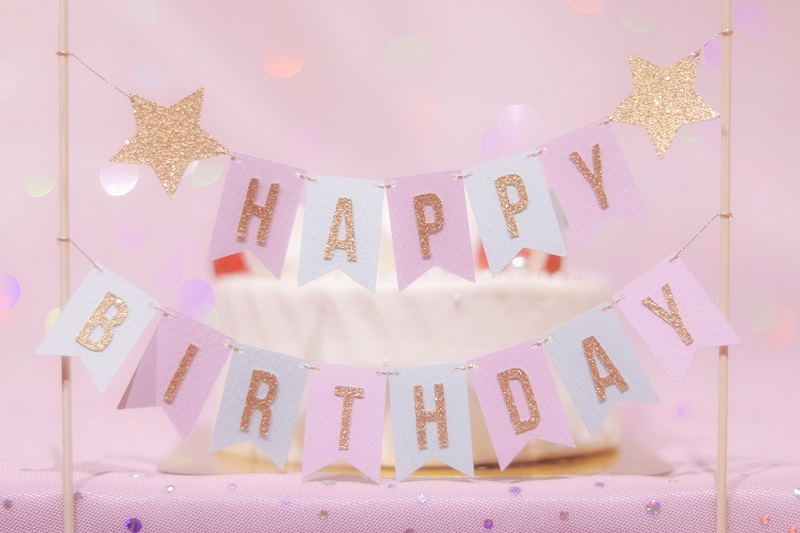 今年の誕生日ケーキは楽天市場で！13時までの注文で翌日配達
